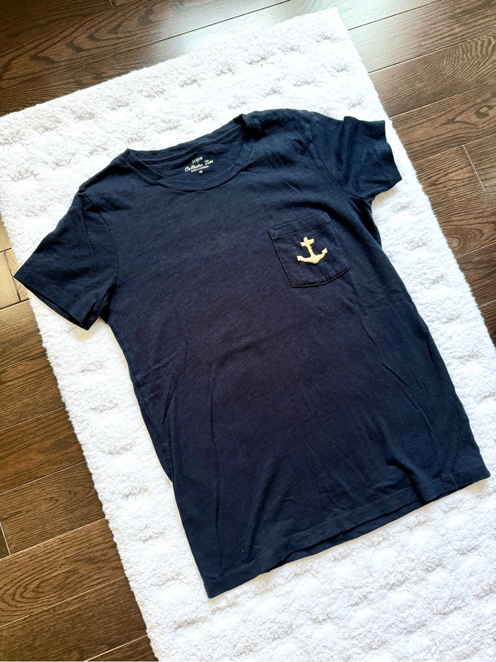 100% Cotton J. Crew Navy Short Sleeve Pocket Tee with Gold Embroidered Anchor